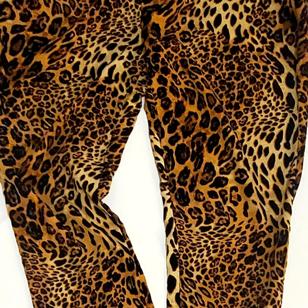 JEANS BY BUFFALO LEOPARD 🐆 PANTS